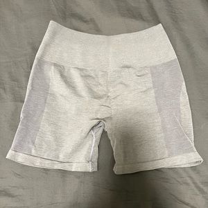 Alphalete Amplify Short 4.5”